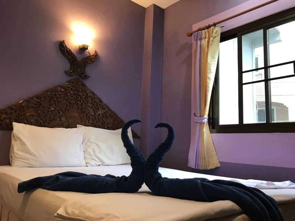 P.N. Guesthouse Krabi town Екстериор снимка