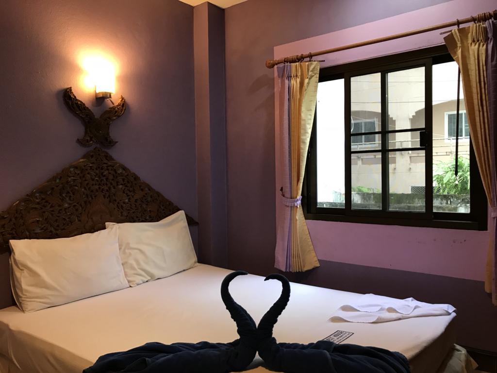 P.N. Guesthouse Krabi town Екстериор снимка