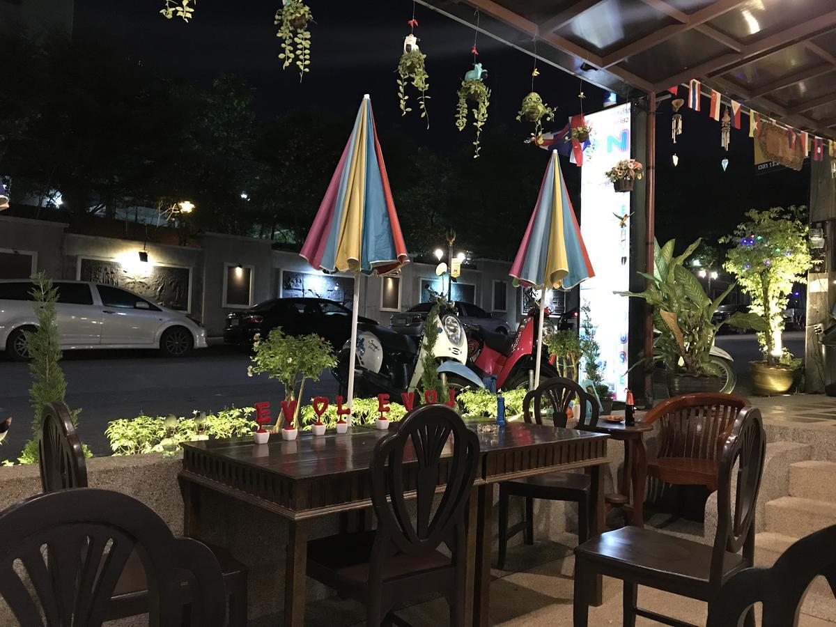 P.N. Guesthouse Krabi town Екстериор снимка